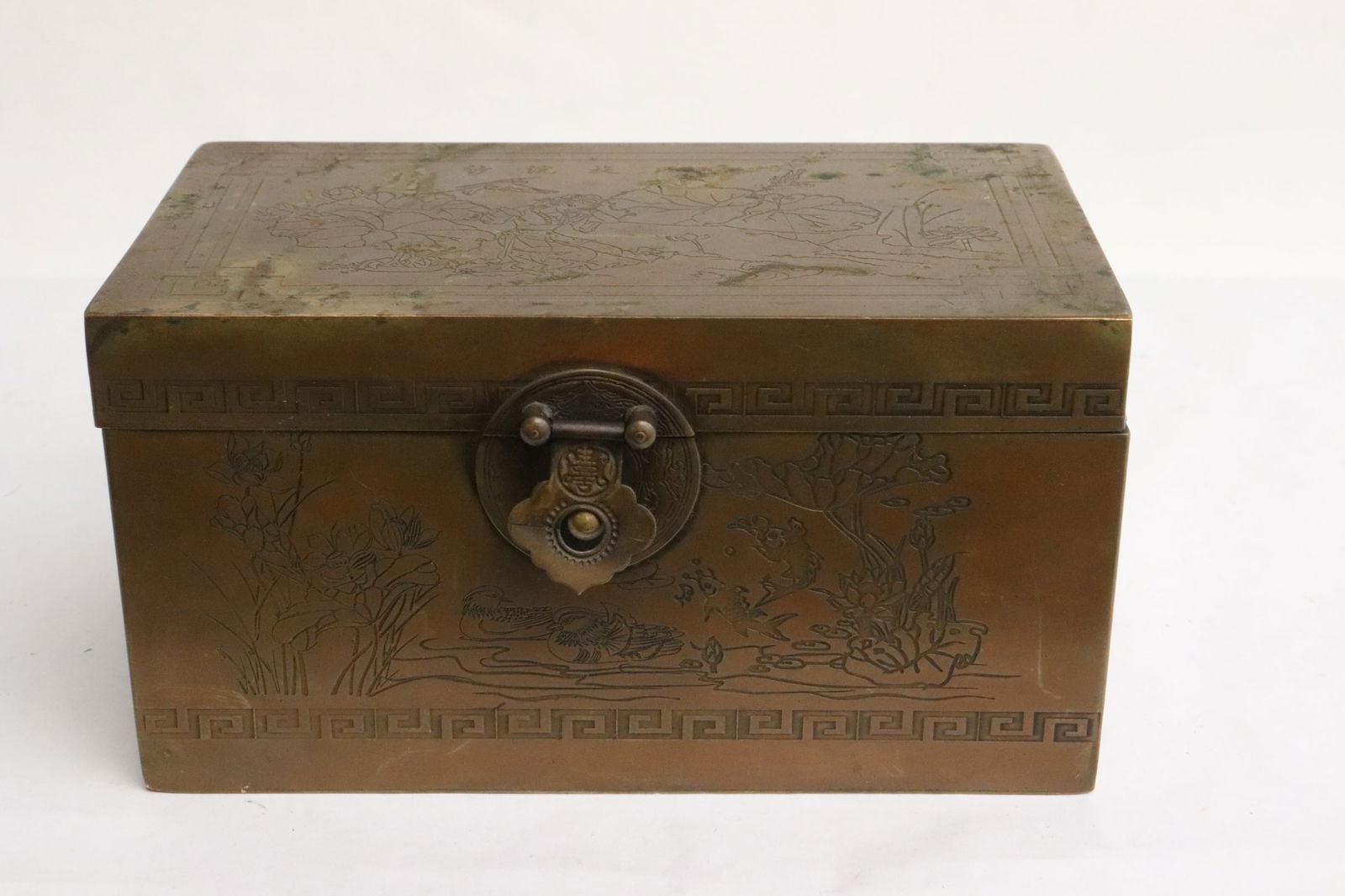 Chinese antique copper box dated 1913 (1 of 8)