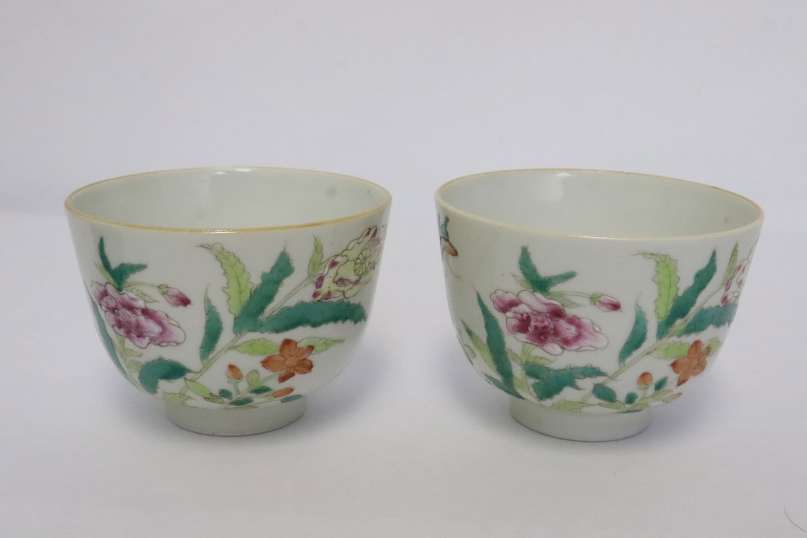 Pair famille rose porcelain tea cups: Pair famille rose porcelain tea cups, 2.4"x3.32"dia ea
