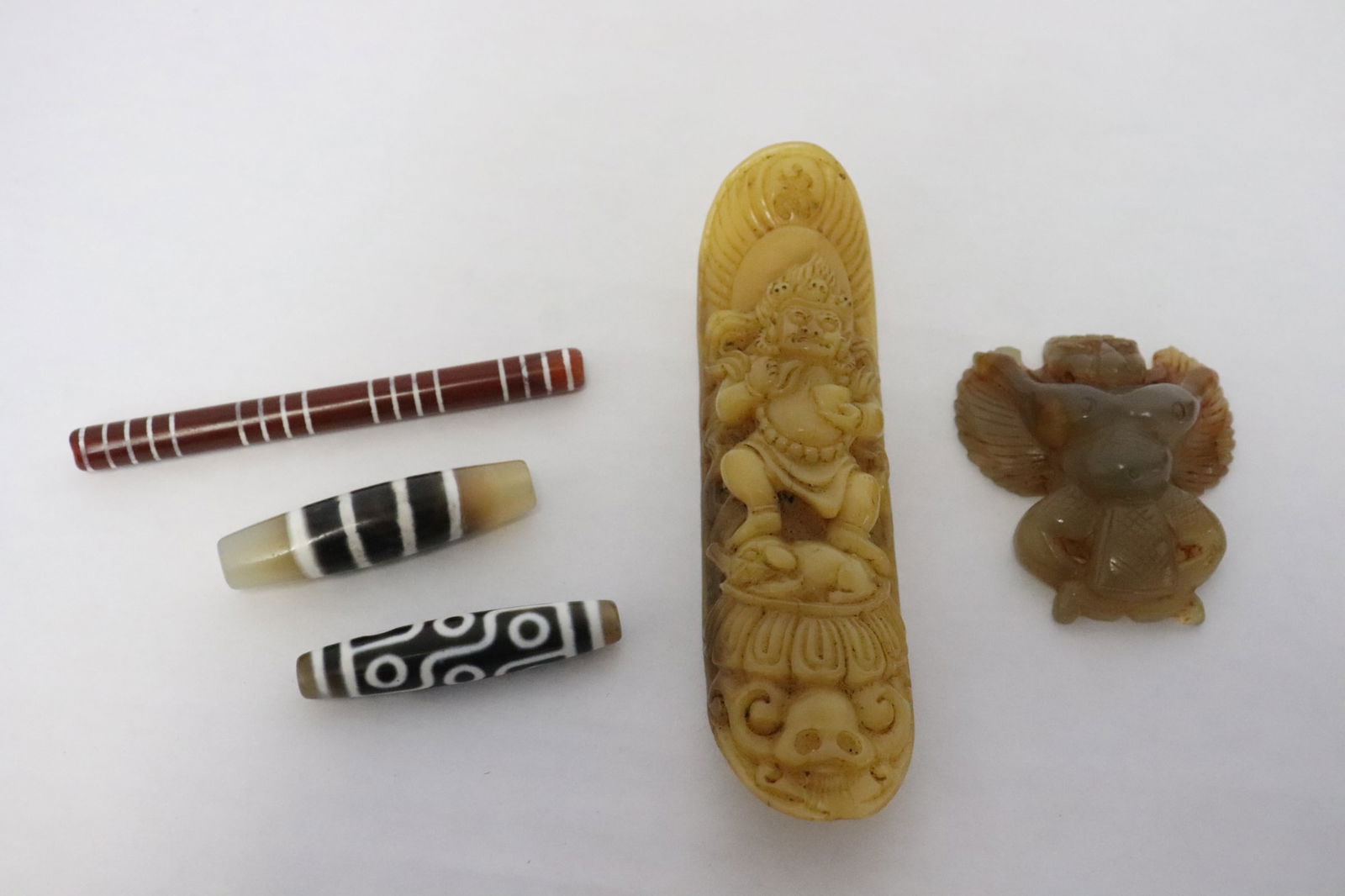3 dzi bead style beads and 2 Peking glass ornaments (1 of 10)