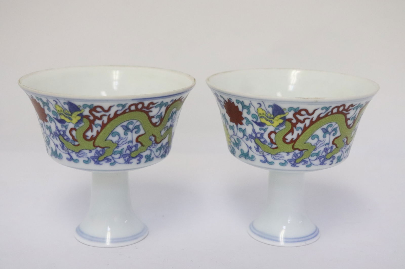 Pair Chinese wucai porcelain stem cups (1 of 8)