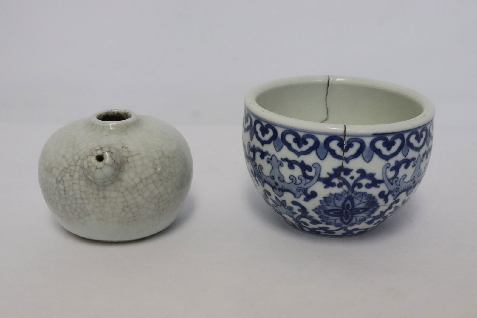 a b&w tea cup, & a light celadon water dripper (1 of 10)