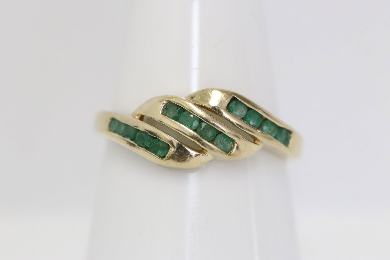 A 10K emerald ring (1 of 7)