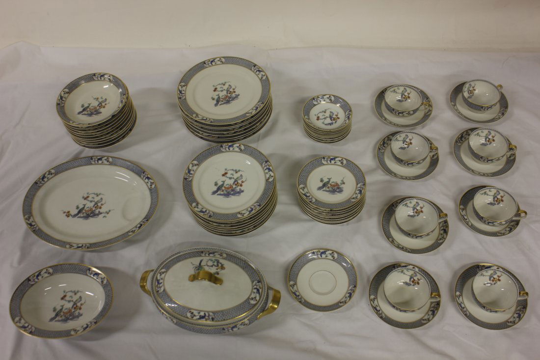 Limoge china set: Serving for 8 Limoge china set in ambazar pattern, total 65 pc
