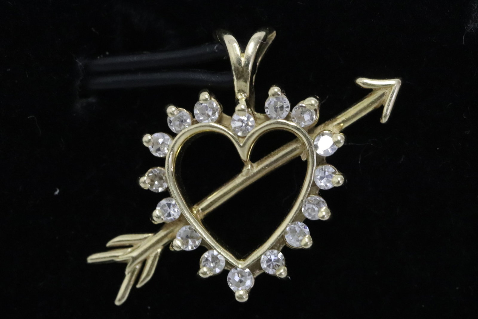 14K Y/G diamond pendant in heart shape (1 of 6)
