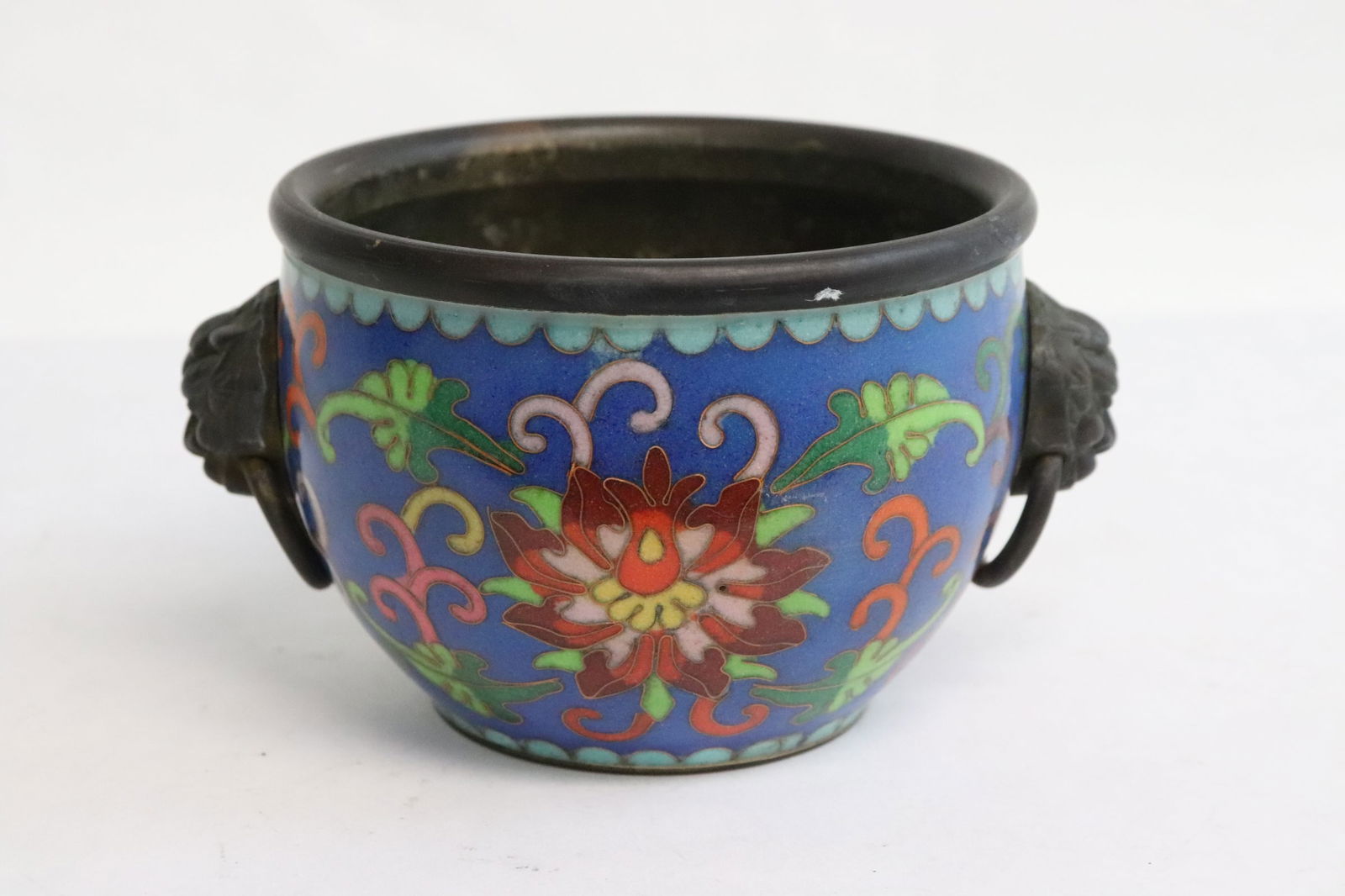 A bronze based cloisonne censer (1 of 6)