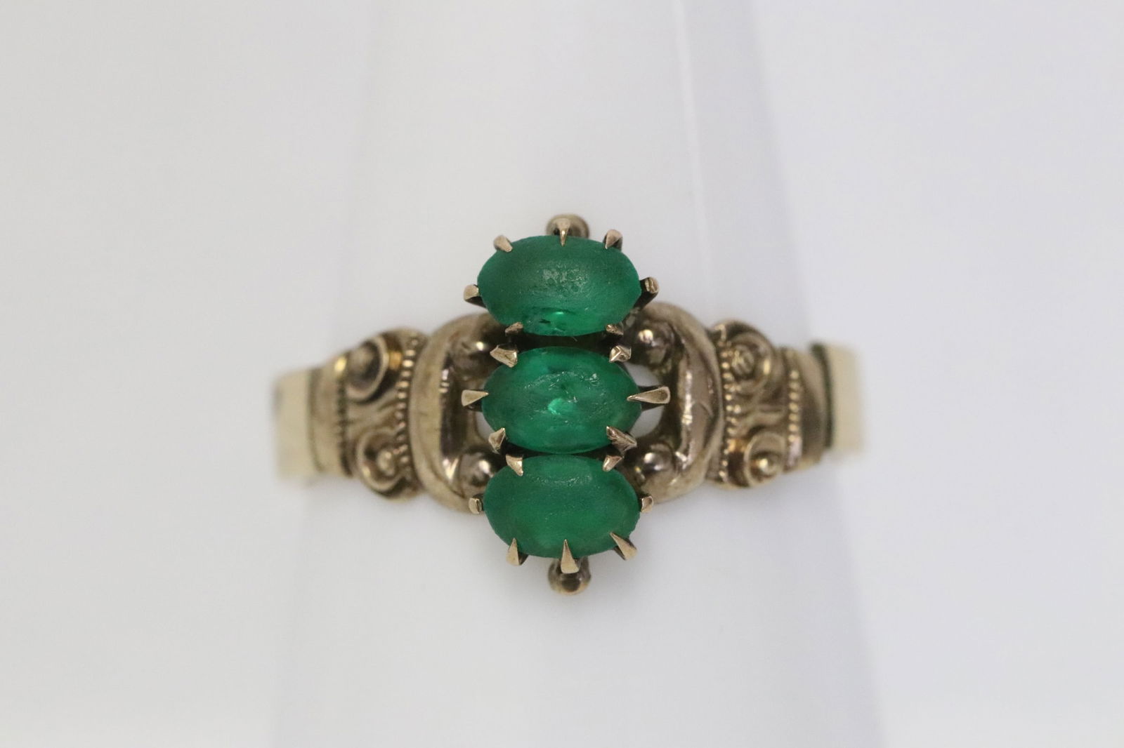 Victorian 14K Y/G ring with green stones (1 of 7)
