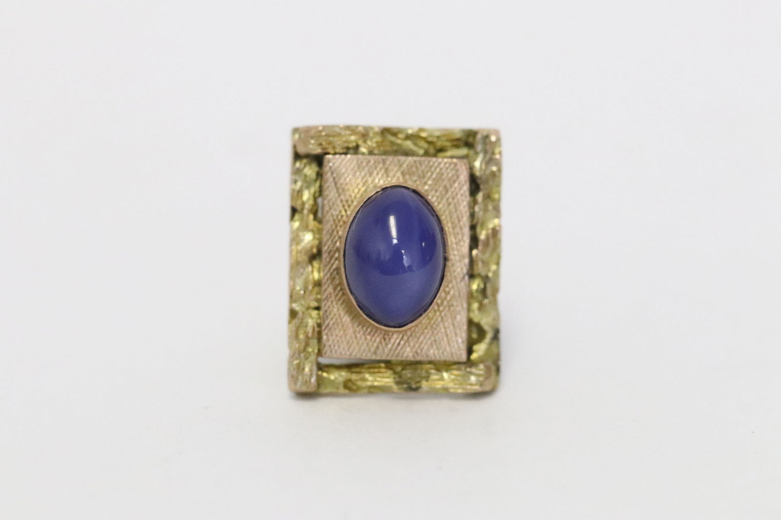 14K Y/G tie tack with star sapphire (1 of 7)