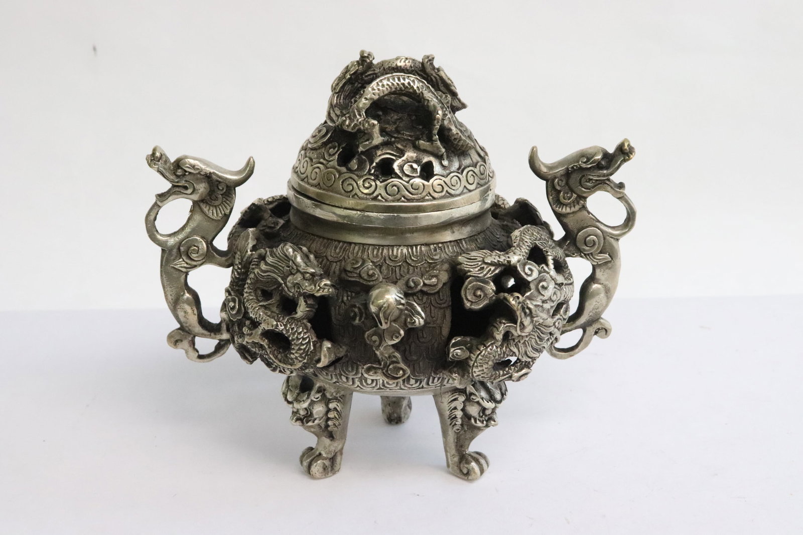 A fancy bronze covered censer: A fancy bronze covered censer, 5.7"x6.4"x5"