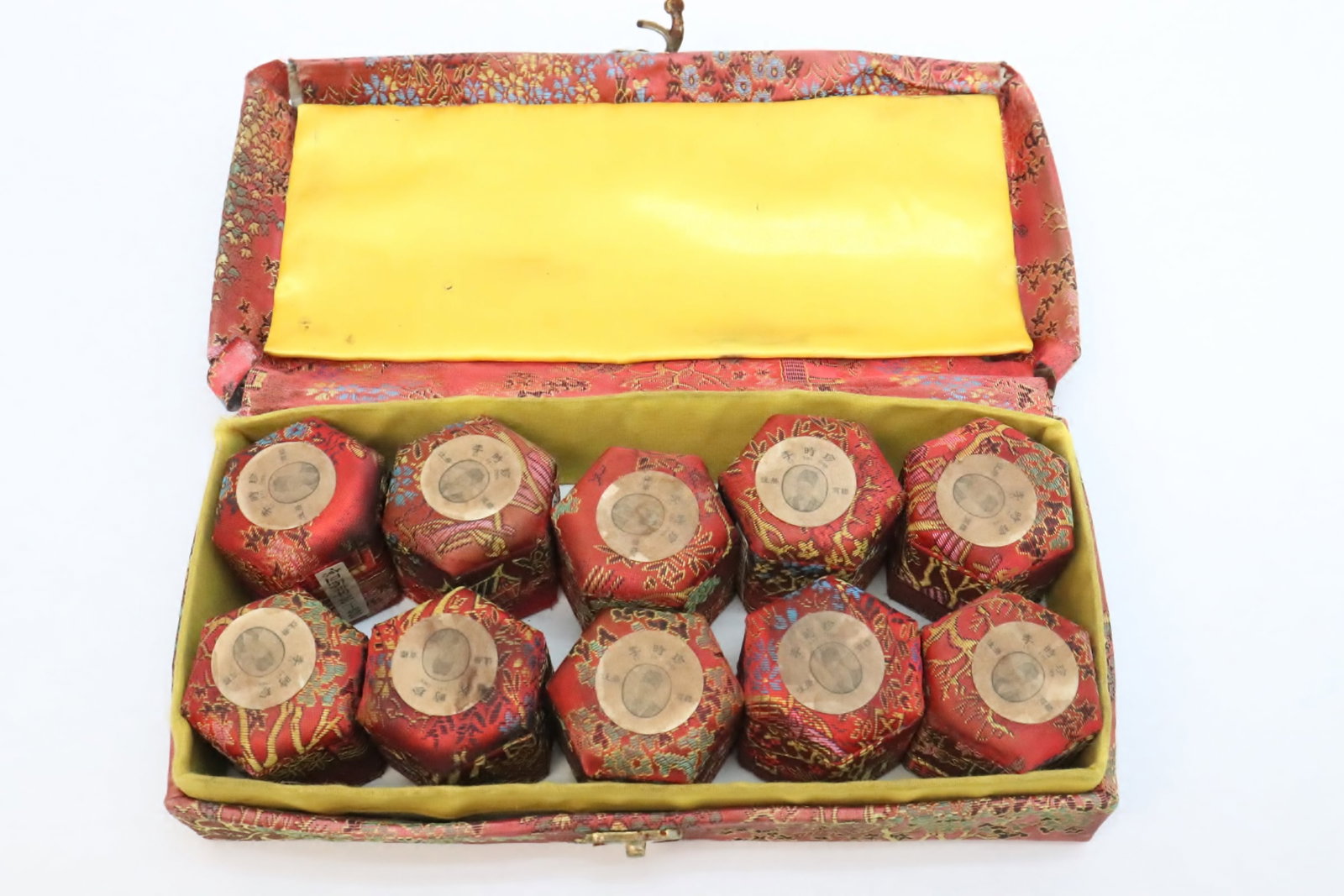 Box of herbs: Box of herbs, condition unknown