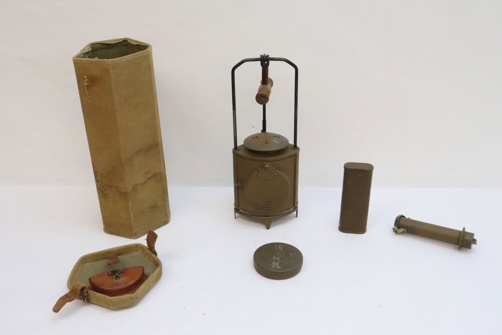 A very rare Japanese WWII signal light: A very rare Japanese WWII signal light