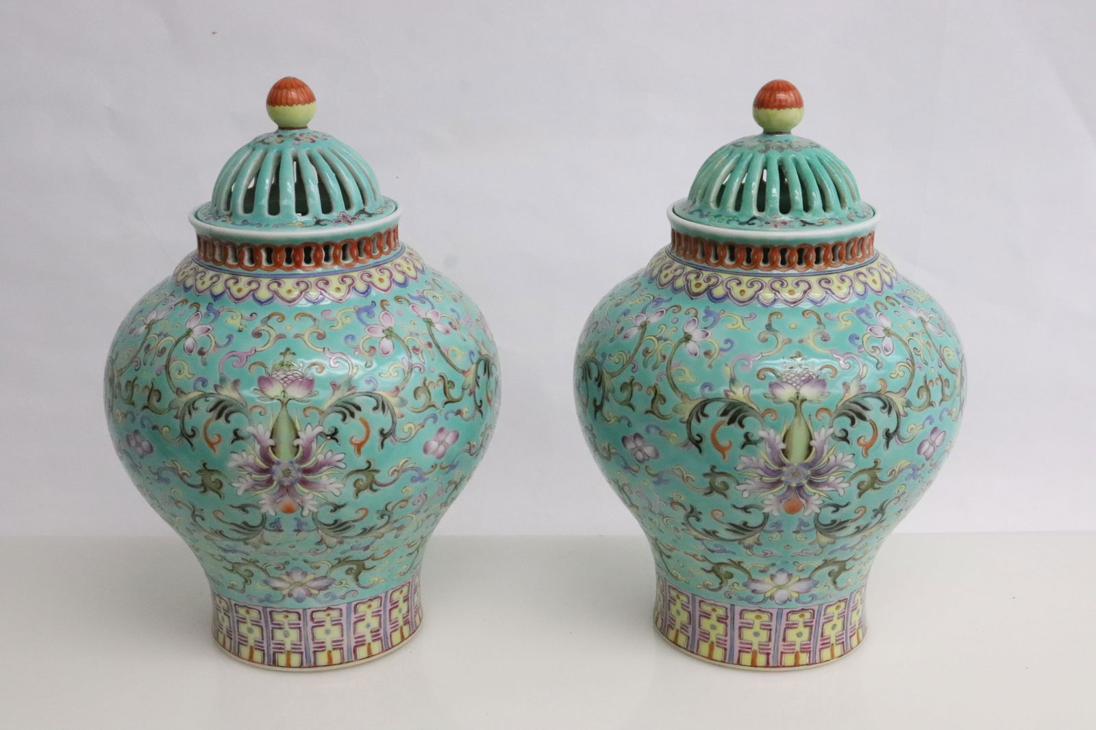 Pair 18th century Chinese Famille Rose porcelain covered jars (1 of 10)