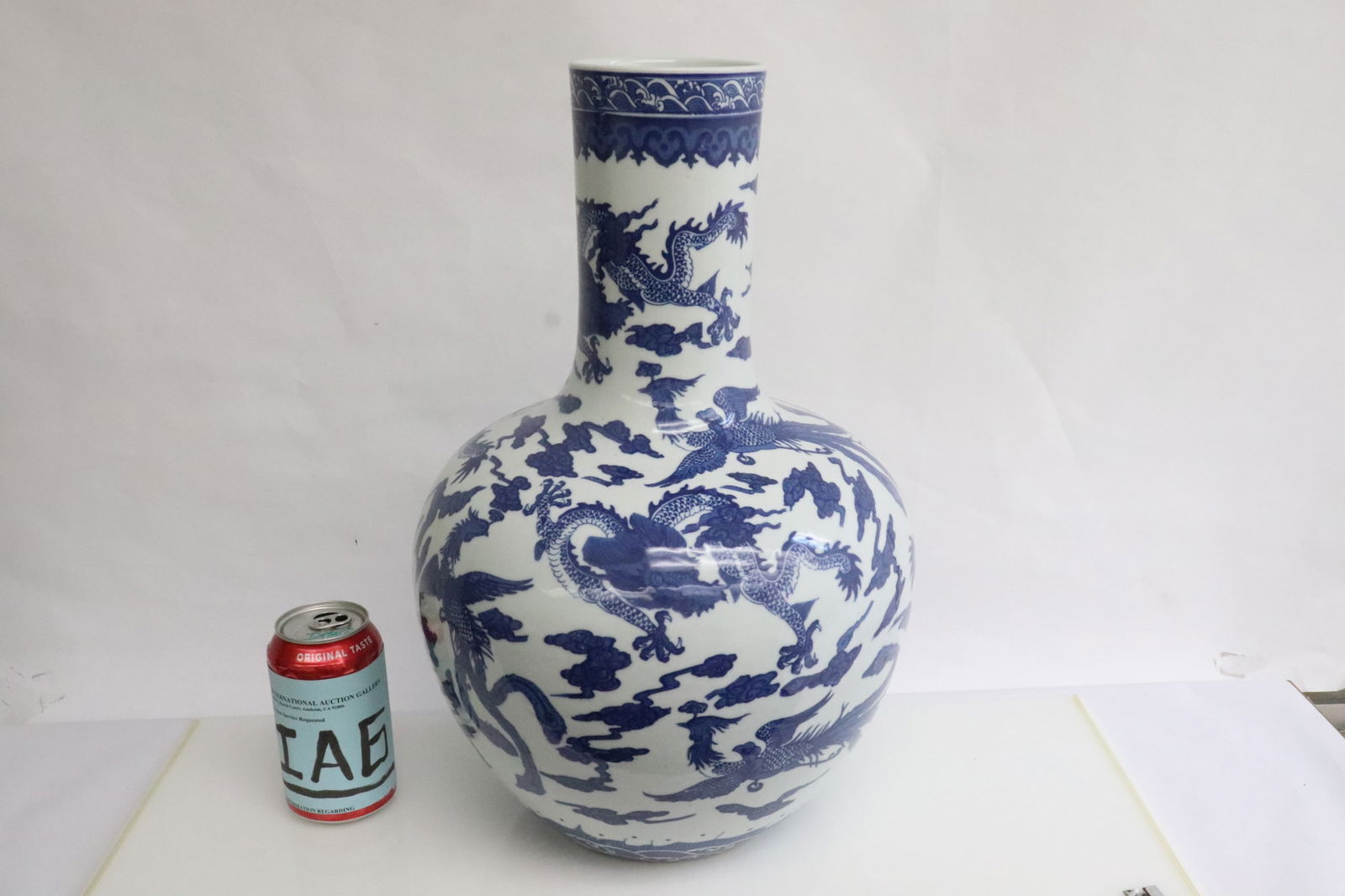 Large blue and white porcelain bottle vase (1 of 9)