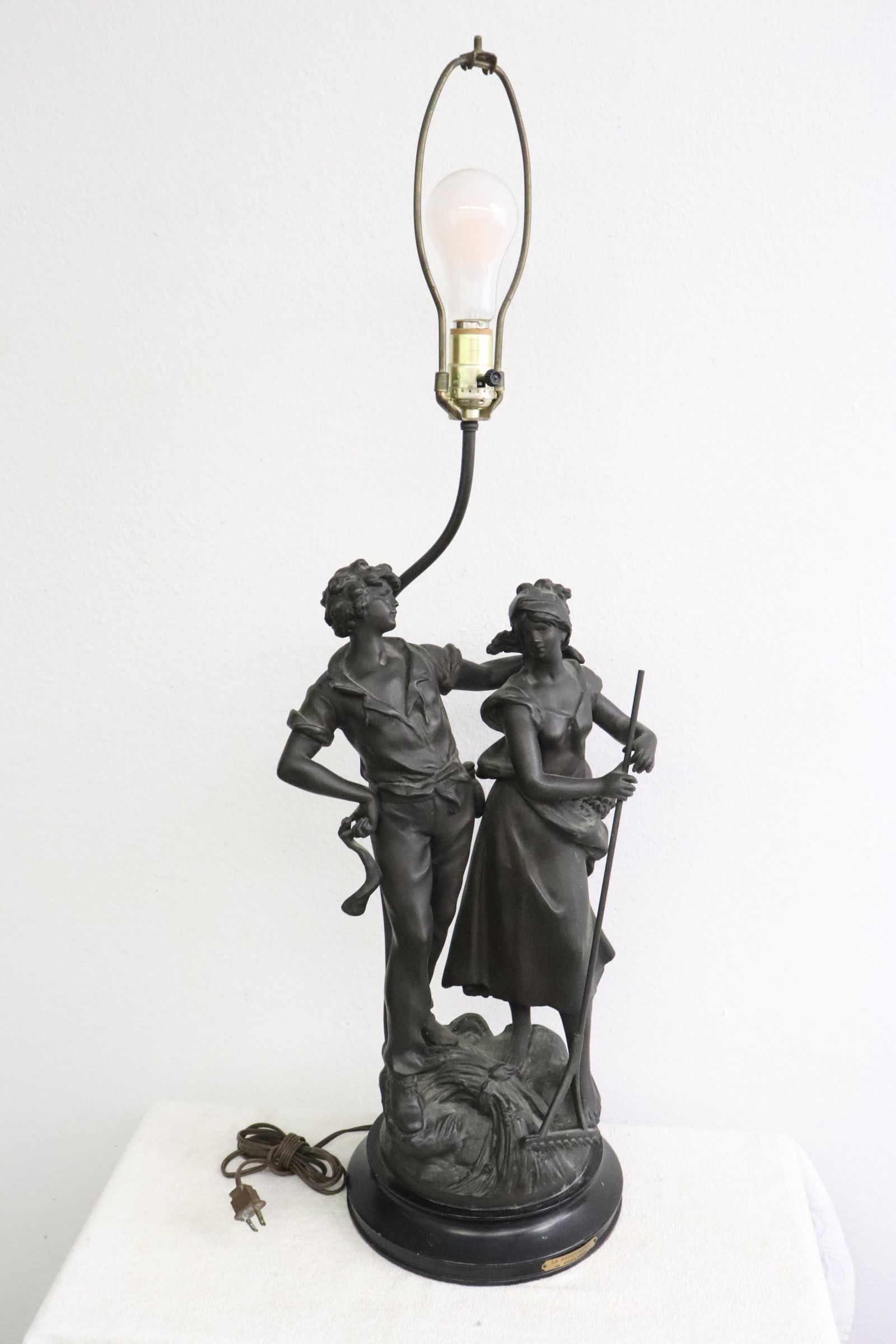 Vintage lamp with figural spelter base (1 of 10)