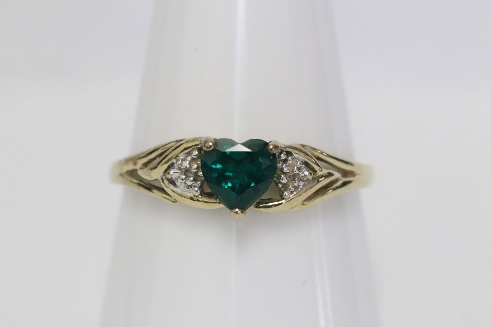 14K Y/G emerald ring (1 of 8)