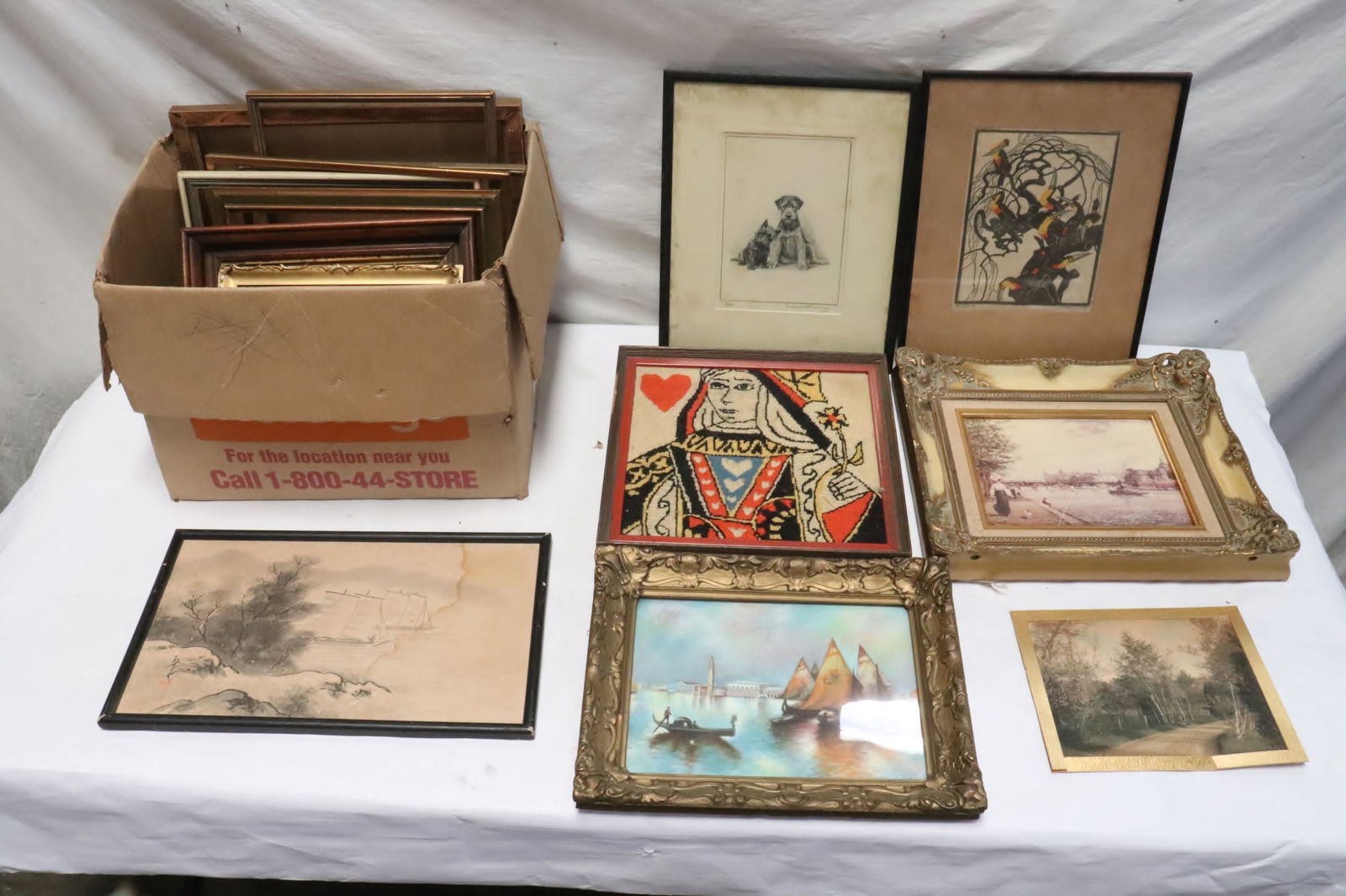 Lot of paintings etchings, prints, frames (1 of 9)