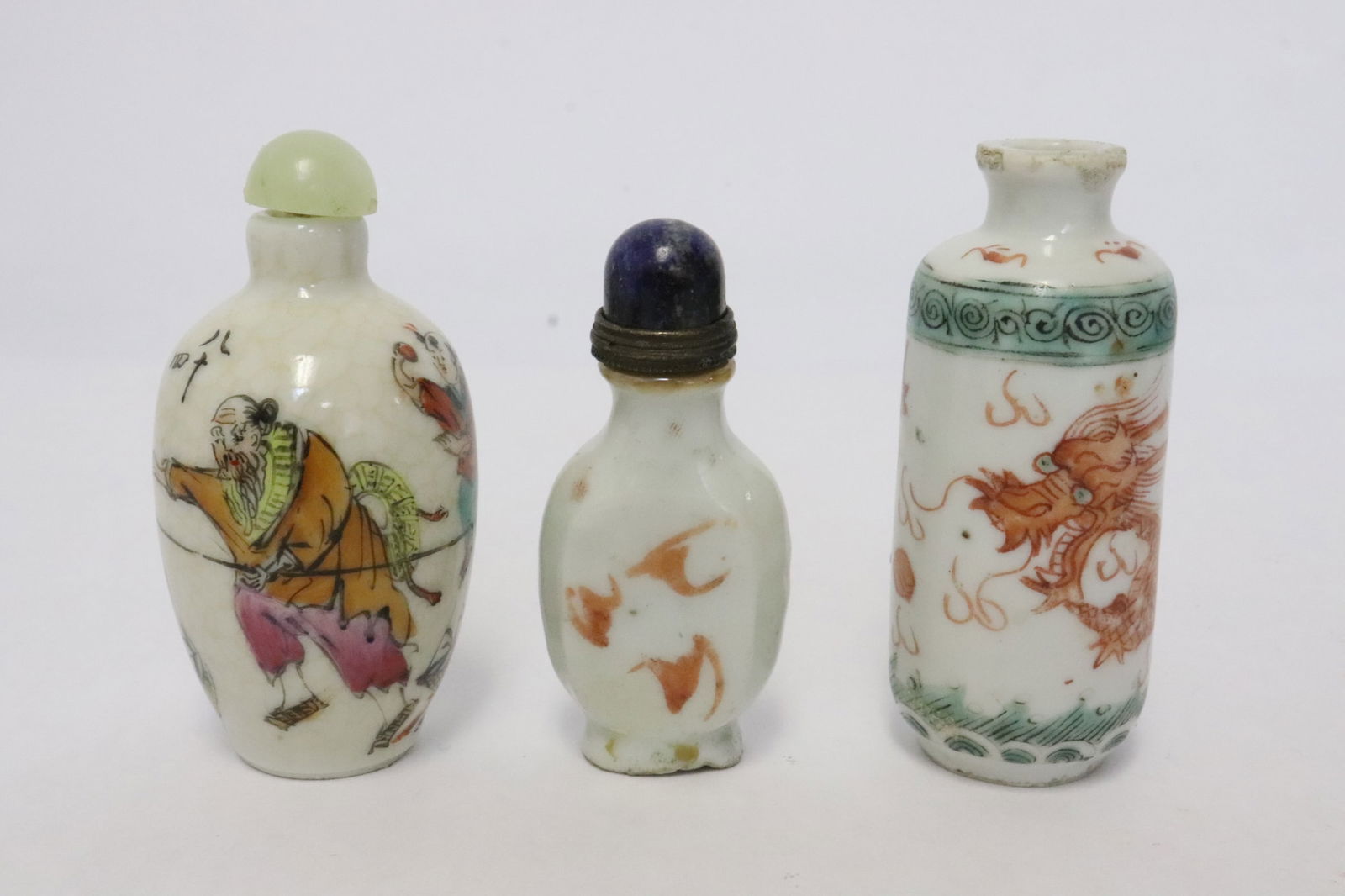 3 Chinese vintage porcelain snuff bottles (1 of 11)