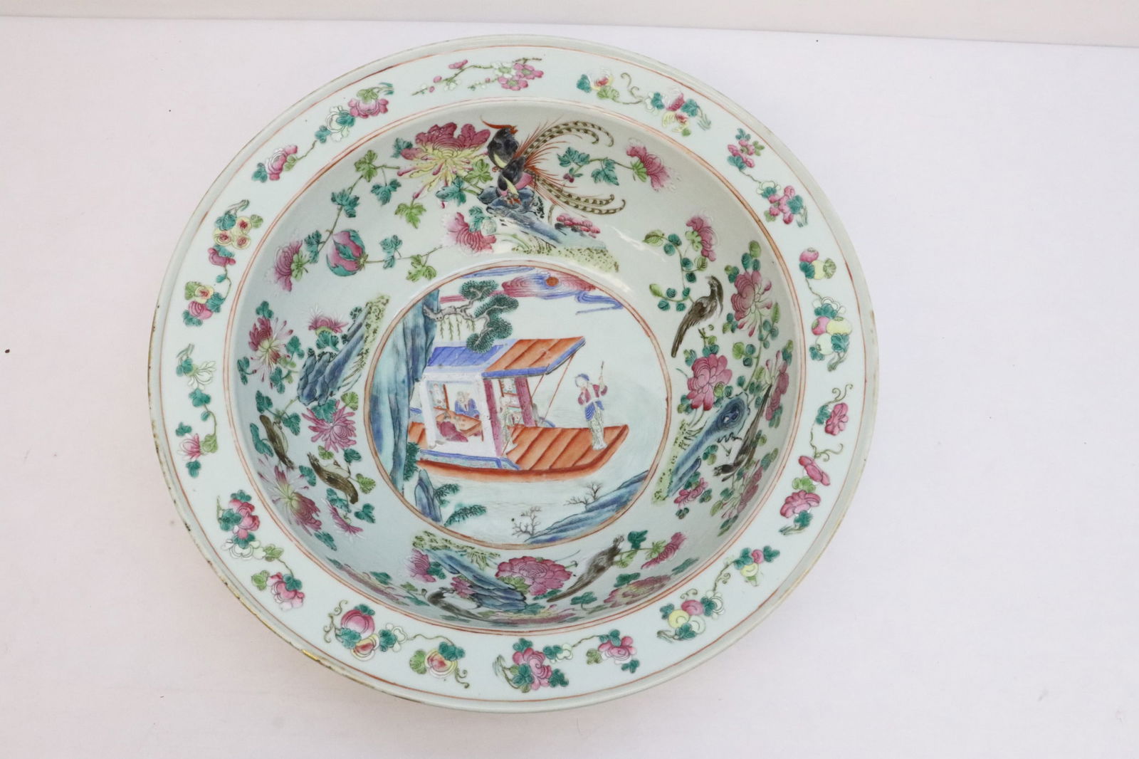 Chinese massive 19th c. porcelain basin, Xianfeng period (1 of 8)