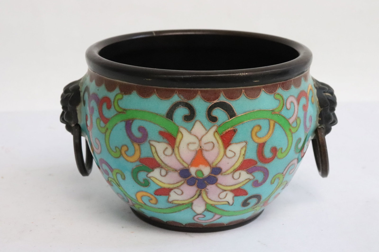 A bronze based cloisonne censer (1 of 6)