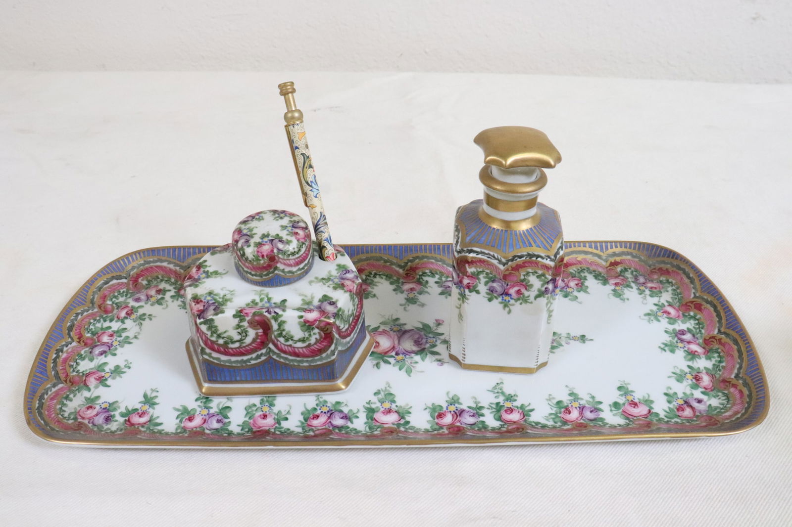 3 pieces 19th century French Limoge desk set (1 of 11)