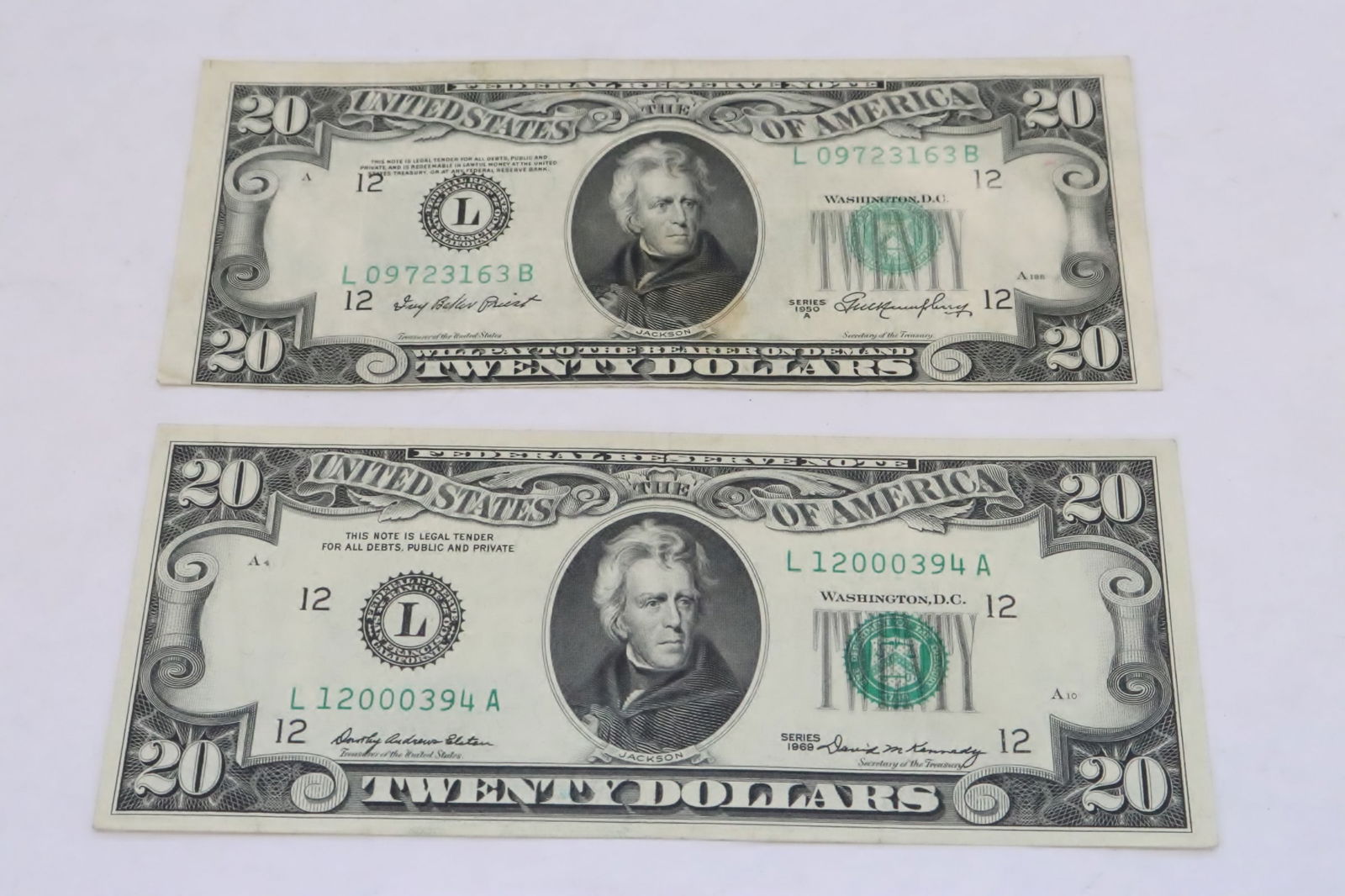 Two $20 banknote, 1950A and 1969 series (1 of 5)