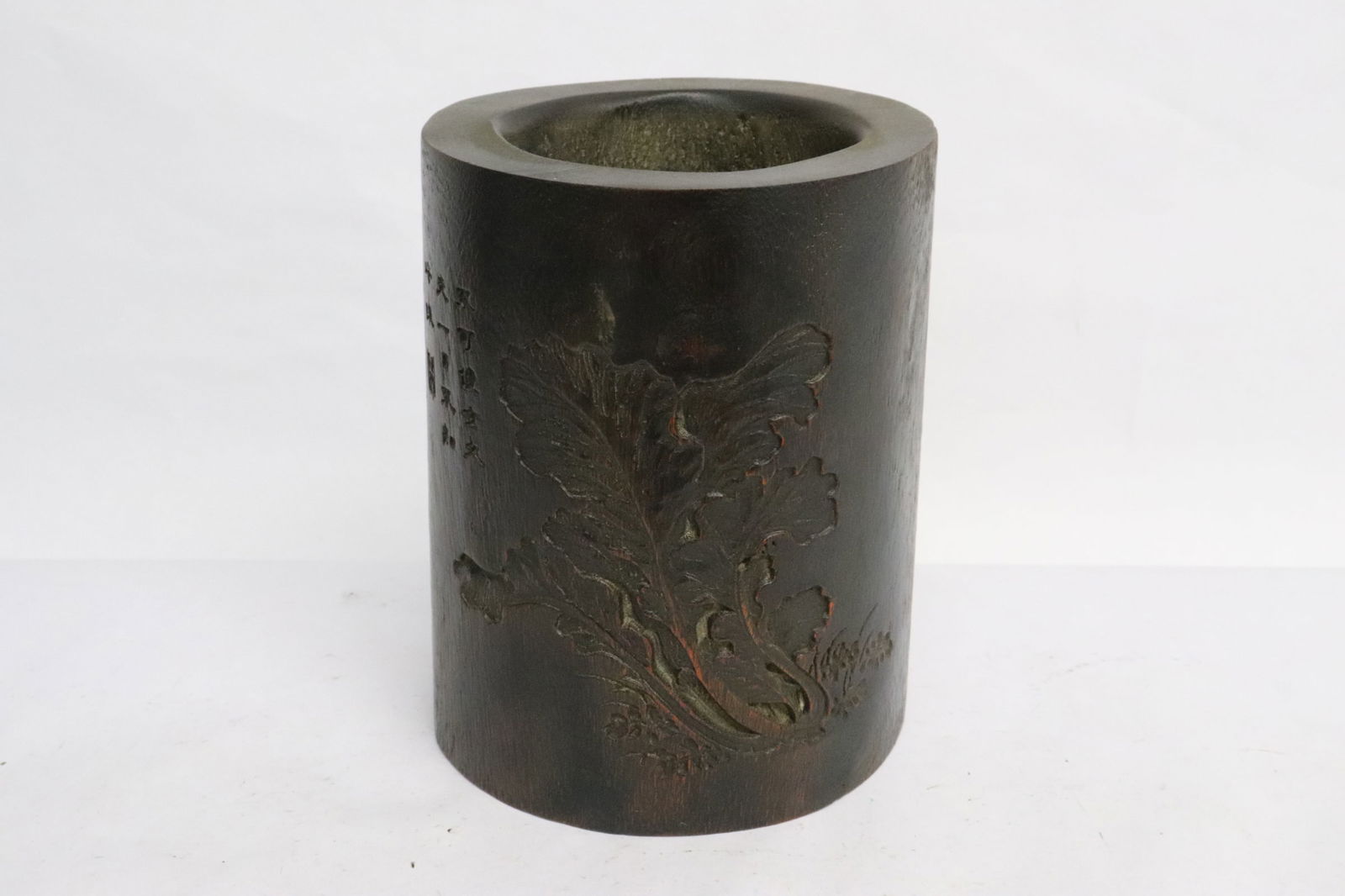 Fine bamboo carved brush holder (1 of 7)