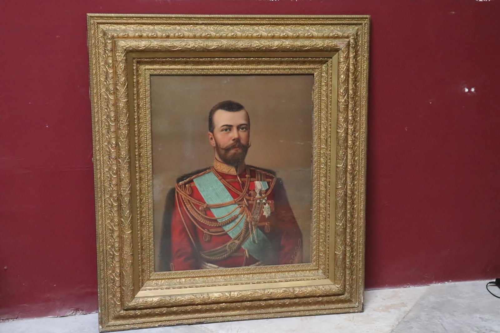 Lithography in color "Zar Nicolas II" w/ fancy frame: Lithography in color "Zar Nicolas II" with very fancy frame, 29.5"x24.5"