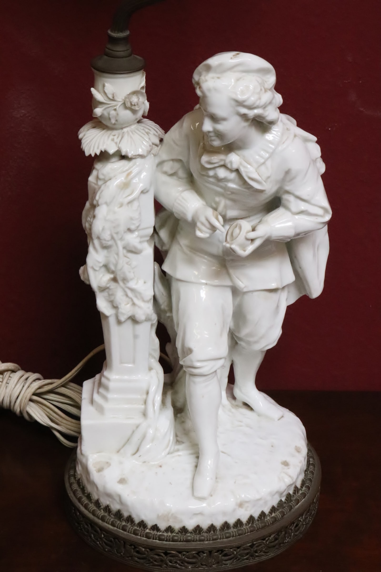 Antique European lamp with white porcelain base: Antique European lamp with white porcelain base, 24.2"H