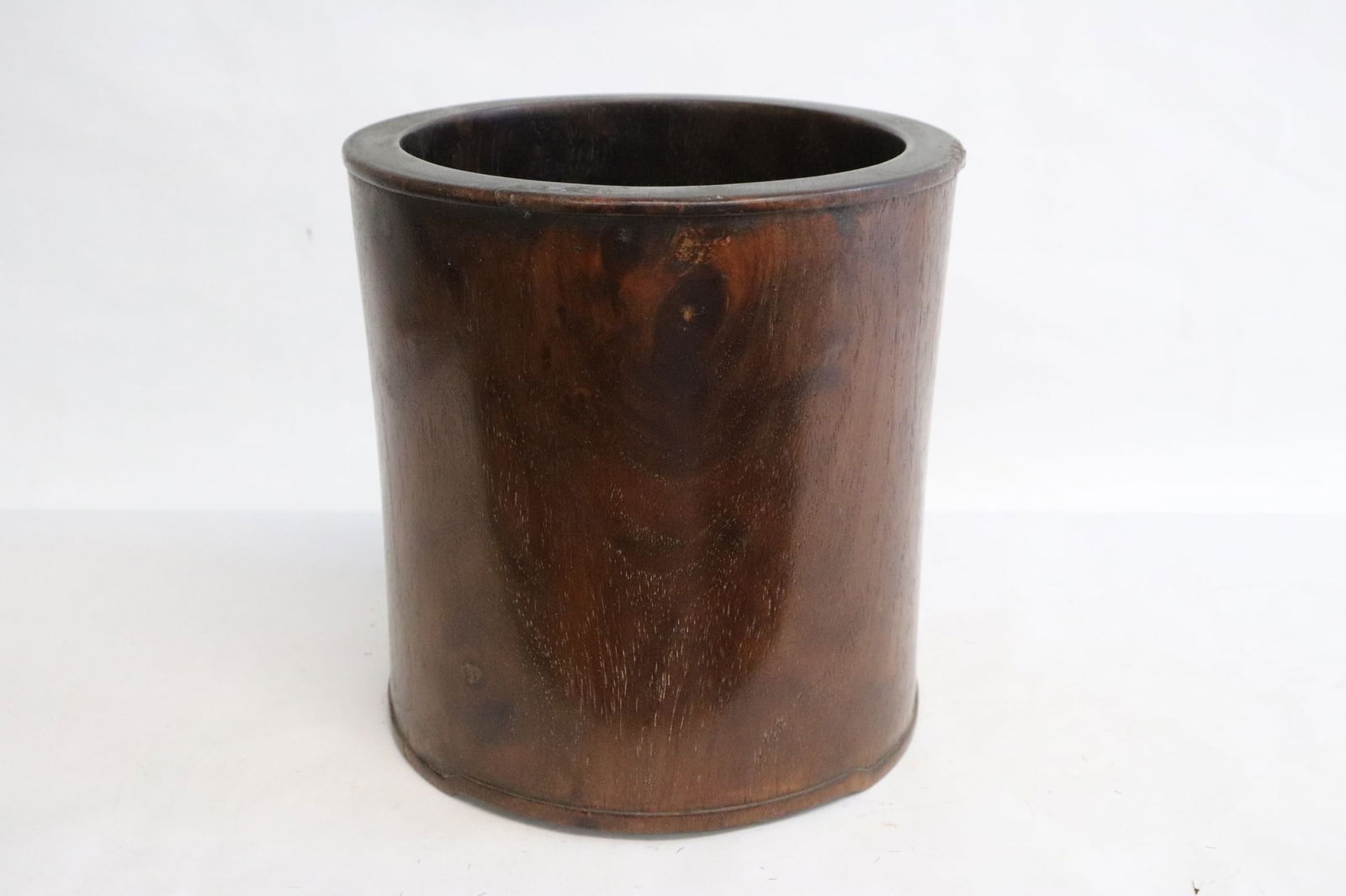 Fine Chinese wood carved brush holder (1 of 7)