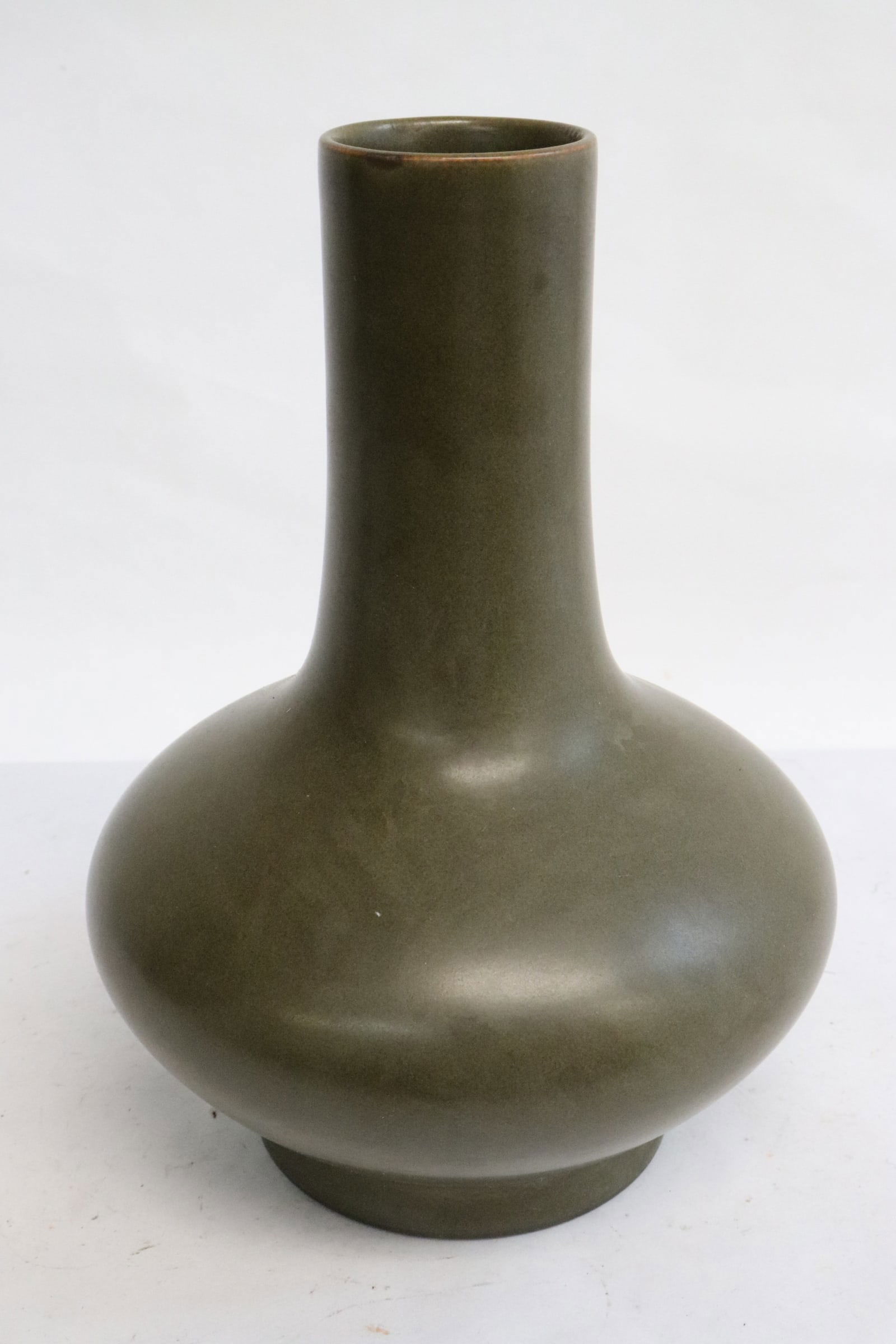 A tea glazed style porcelain bottle vase (1 of 9)