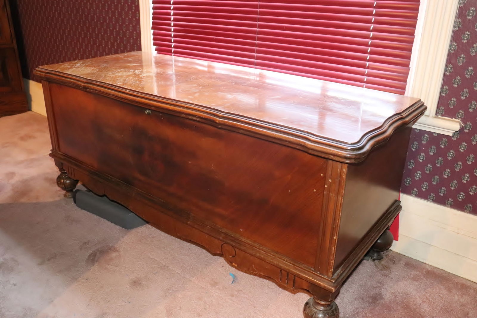 Chinese antique giltwood carved deity: Chinese antique giltwood carved deity, 9.75"H