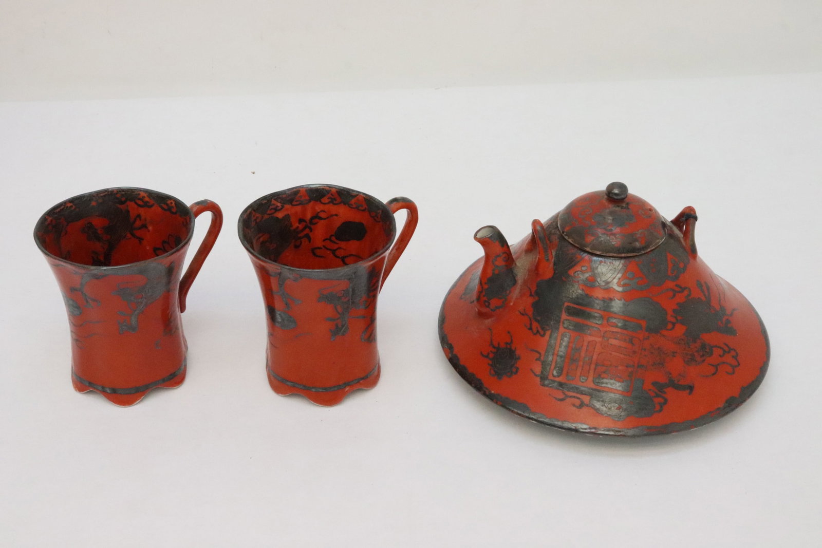 Lot of kutani tea and wine service pieces: Lot of kutani tea and wine service pieces (1.7"x1.9"dia - 3.6"x9.3"dia), one missing top, one handle need repair
