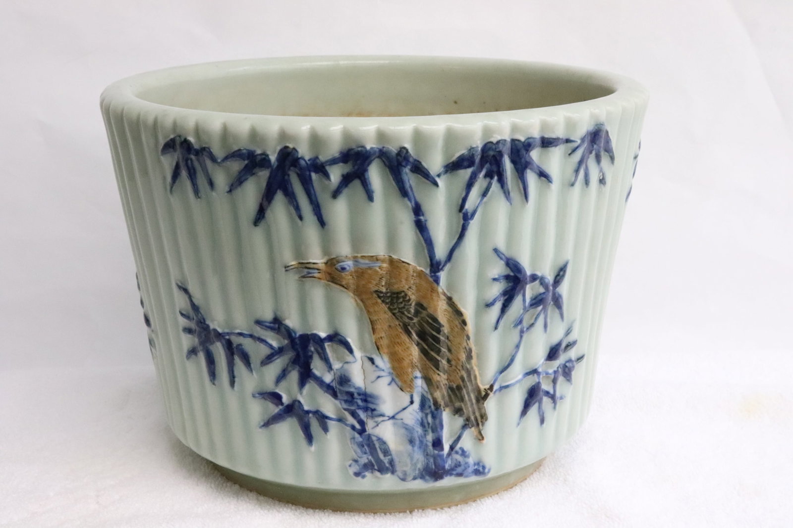 Lg Chinese early 19th c. porcelain planter, Daoguang period (1 of 9)