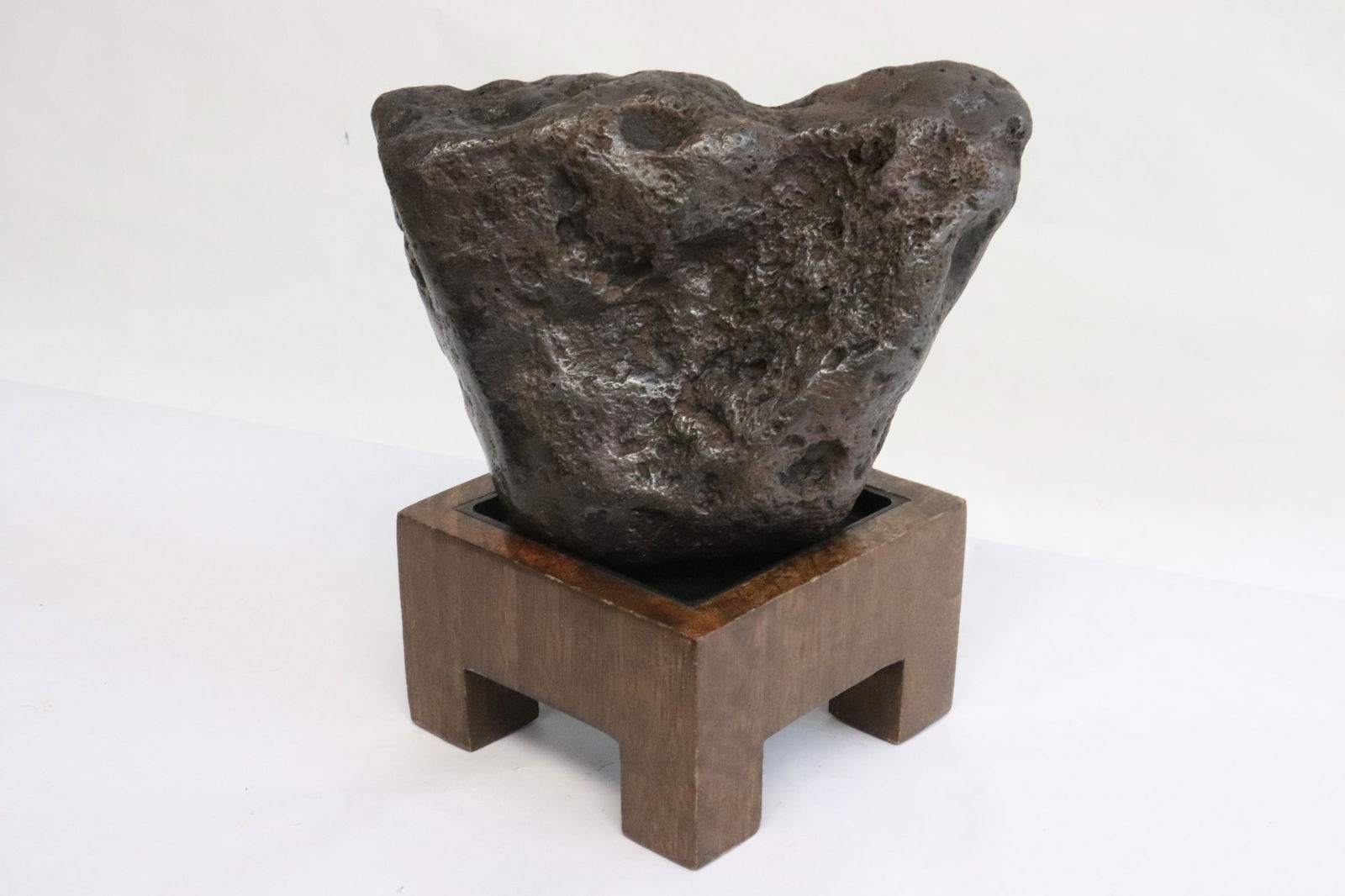 A heavy meteorite stone(?) (1 of 7)