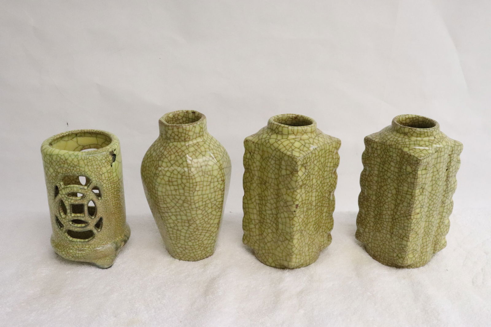 4 Song style crackleware vases (1 of 10)