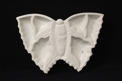 Chinese 19th/20th c. porcelain candy dish