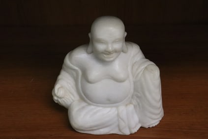 Chinese 19th/20th century white marble sculpture