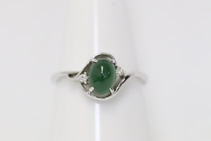 18K W/G ring w/ feicui & diamonds, GIA certificate