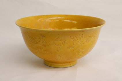 Yellow glazed porcelain bowl