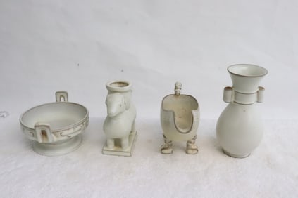 4 pieces Song style white glazed porcelain