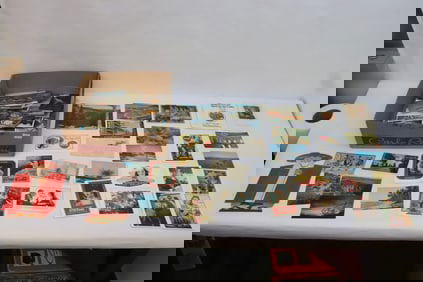 Lot of vintage postcards/ greeting cards