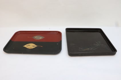 2 Japanese lacquer trays