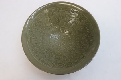 A celadon Song style bowl
