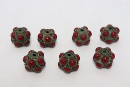 7 metal bead with coral like stones