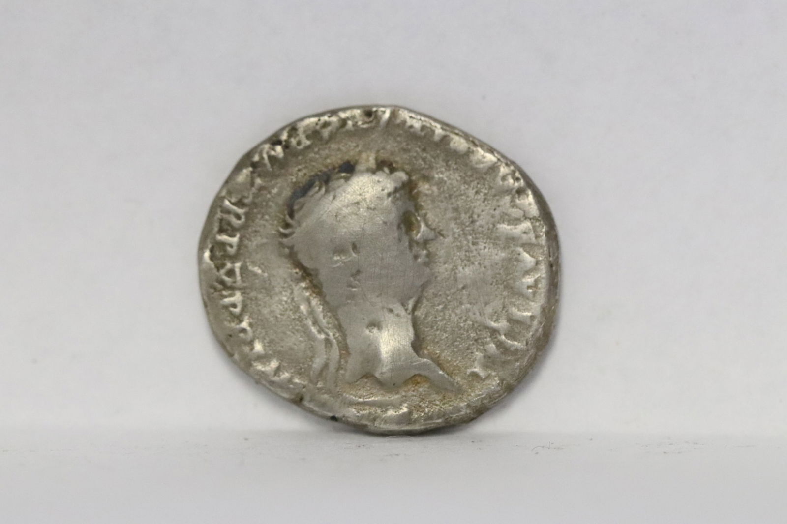 Ancient silver coin, Roman empire/ Greek (1 of 5)