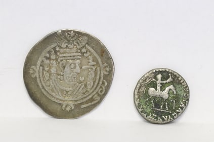 2 ancient silver coins, total wt. 3.9g