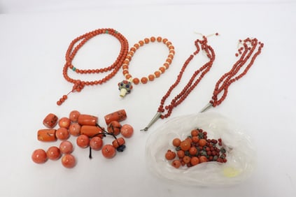 Lot of coral beads, coral like necklace and bracelet
