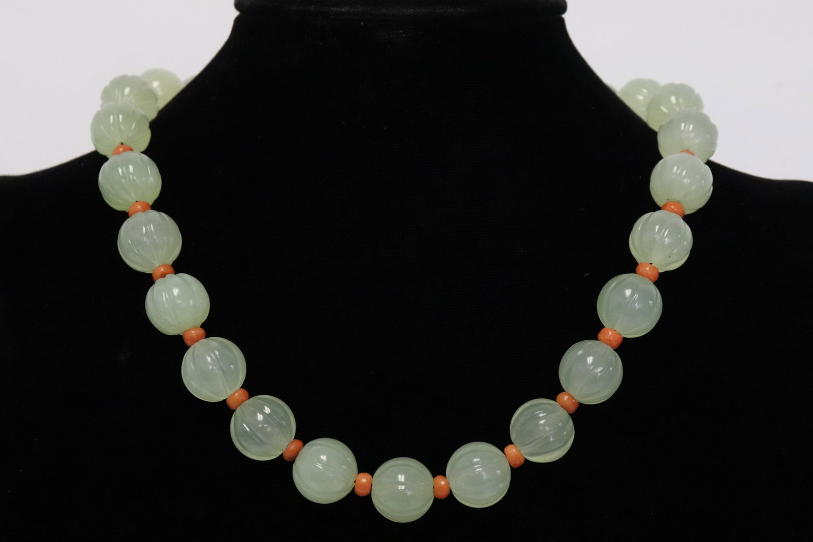 Vintage Chinese Peking glass bead necklace (1 of 9)