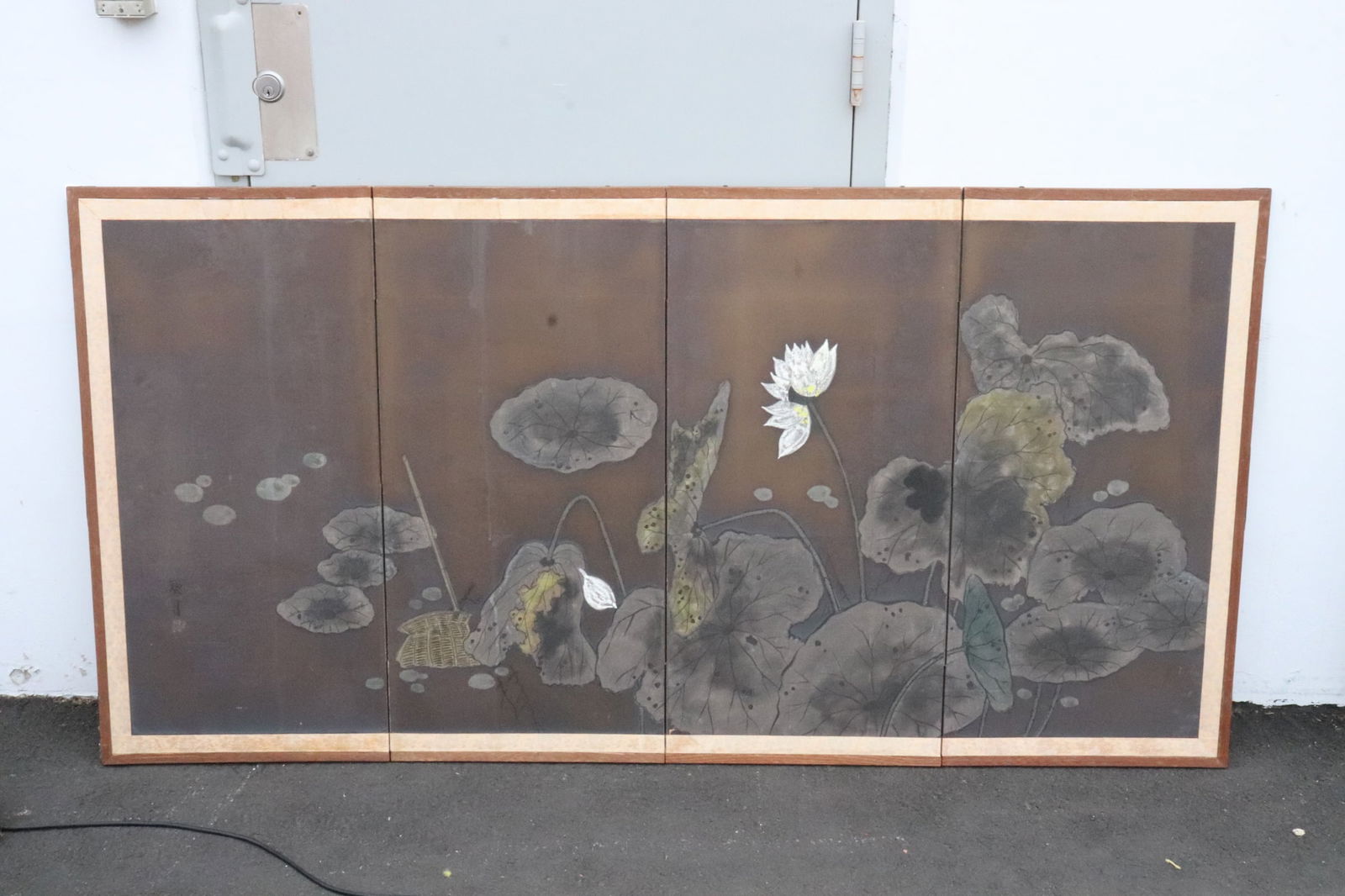 A vintage Japanese 4-panel room divider (1 of 7)