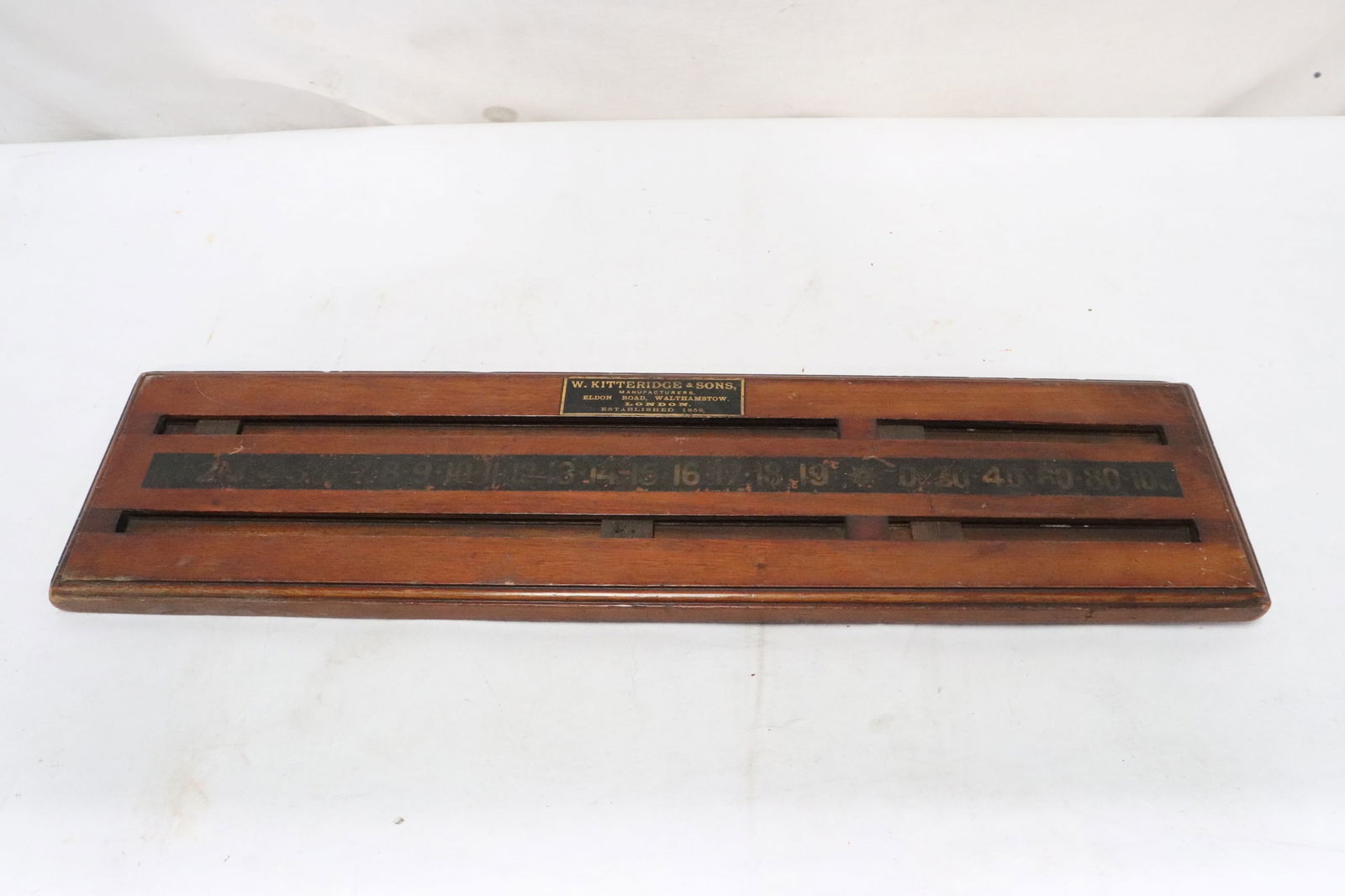 Antique British wall hanging Snooker billiard scoreboard (1 of 6)