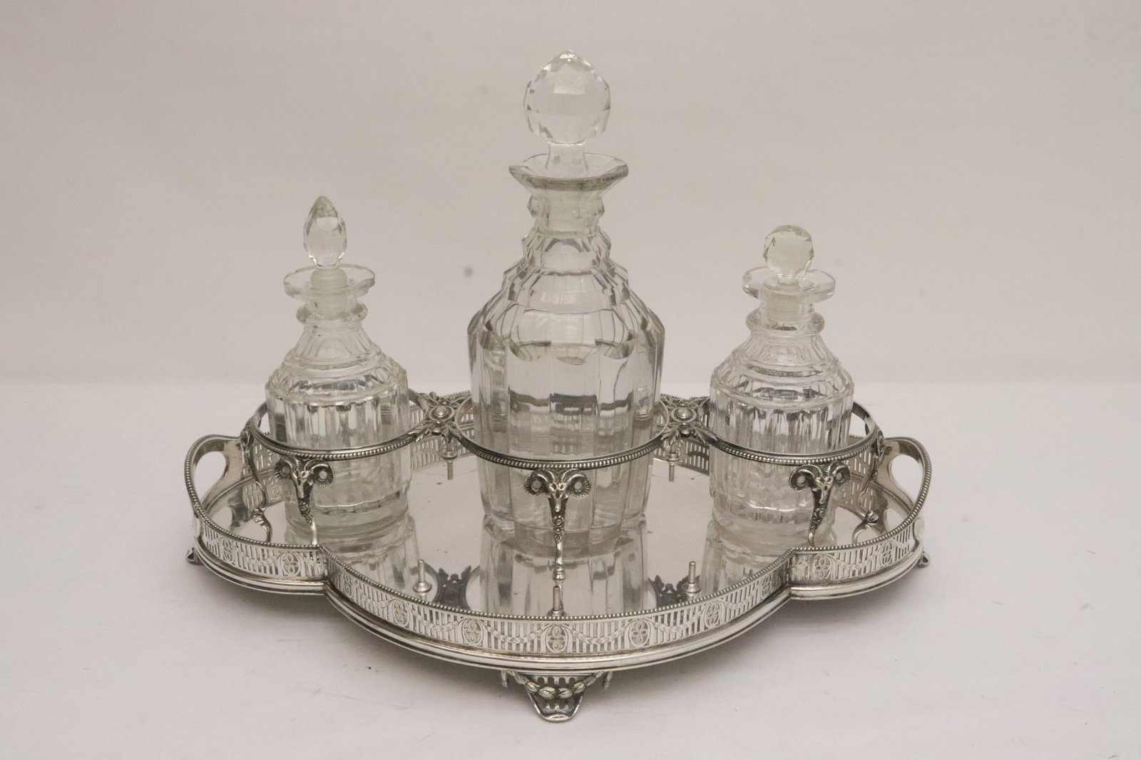 Antique silverplate 3 bottle decanter set (1 of 9)